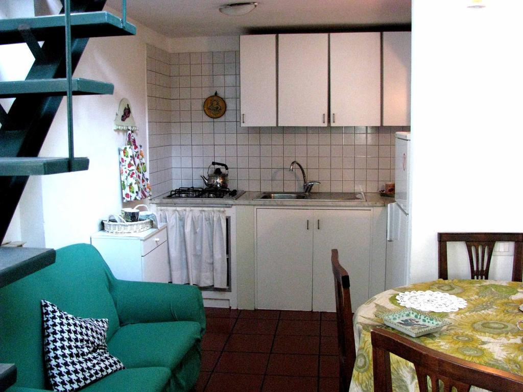 Residenza Turrena Aparthotel Perugia Rum bild